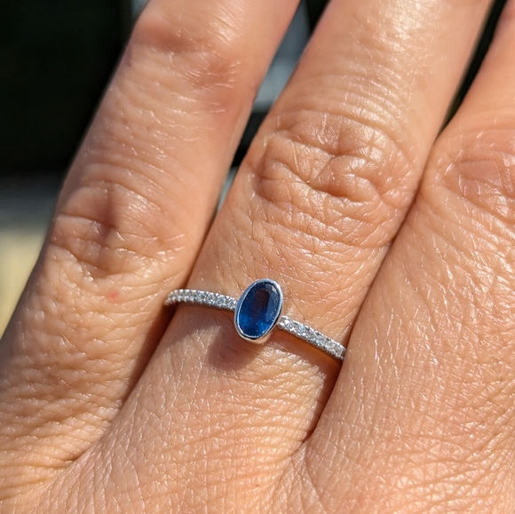 14K White Gold Sapphire and Diamond Ring - Picture 8 of 8